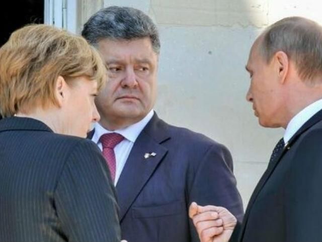 Порошенко обговорив свій мирний план з Меркель і Путіним 