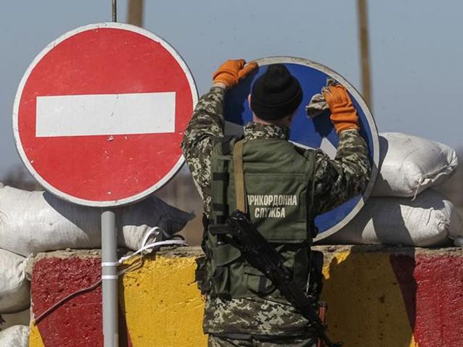 До завтра границу с Россией полностью закроют, - МВД До завтра границу с Россией полностью закроют, - МВД