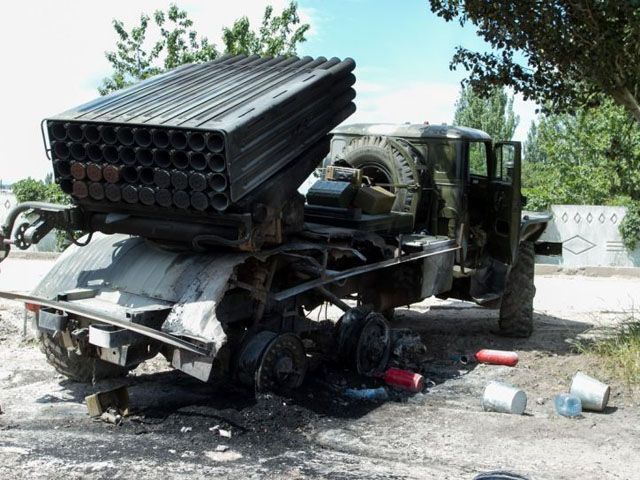 В Добропольском районе террористы взорвали овощебазу с установки "Град" (Фото, Видео) 18+