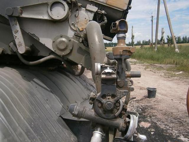 Терористи використовували російський "Град" під Добропіллям (Фото) Терористи використовували російський "Град" під Добропіллям (Фото)