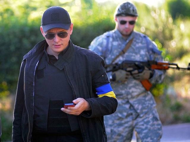 Терористи відпустили офіцера, якого вчора захопили в Авдіївці, — Ляшко Терористи відпустили офіцера, якого вчора захопили в Авдіївці, — Ляшко