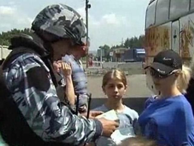 Почав працювати коридор для евакуації мирного населення з Донбасу