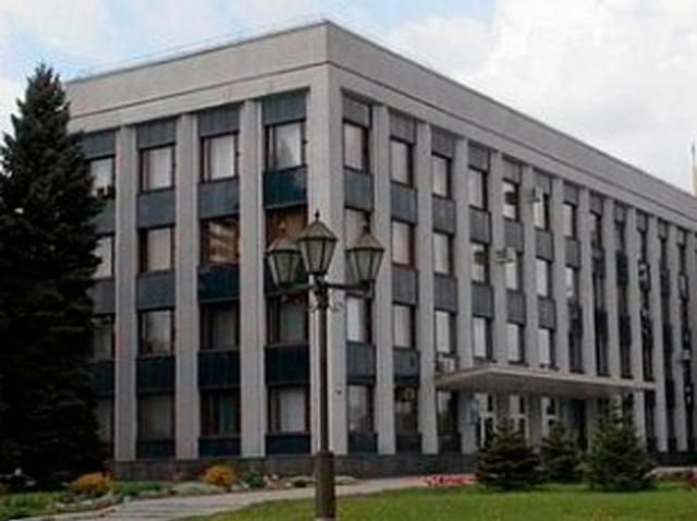 У Луганську доба пройшла відносно спокійно, але є поранені, — міськрада У Луганську доба пройшла відносно спокійно, але є поранені, — міськрада