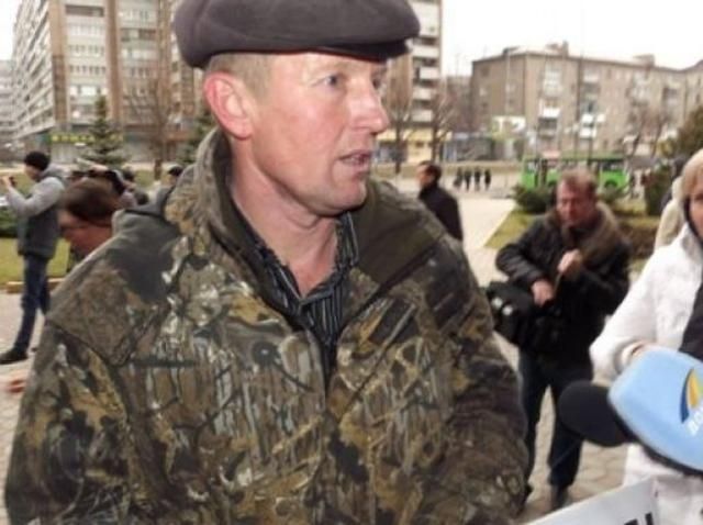 У луганській лікарні після катувань терористів помер активіст, — в.о. голови ОДА У луганській лікарні після катувань терористів помер активіст, — в.о. голови ОДА