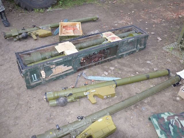 Силовики в зоне АТО задержали банду террористов с ПЗРК и взрывчаткой (Фото)