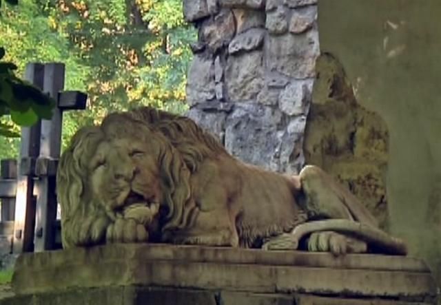 Легенди Львова: чотирилапий і грізний охоронець міста Легенди Львова: чотирилапий і грізний охоронець міста