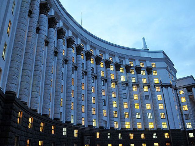 В Кабміні проходять тристоронні газові переговори, — джерело В Кабміні проходять тристоронні газові переговори, — джерело