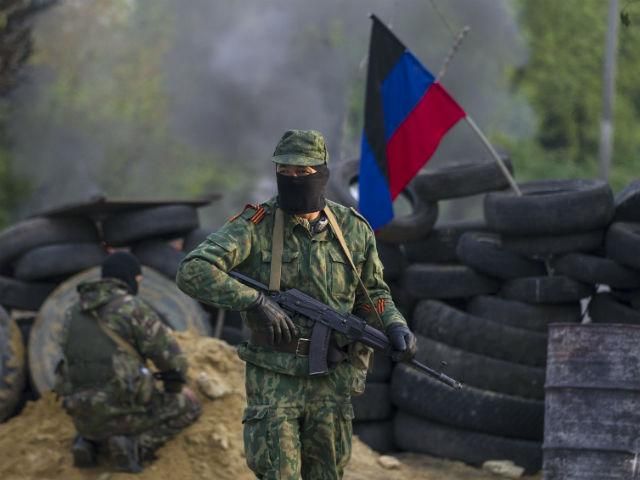 В Донецьку замінували культурний центр В Донецьку замінували культурний центр