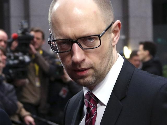 Яценюк верит в победу Украины в Стокгольмском суде Яценюк верит в победу Украины в Стокгольмском суде