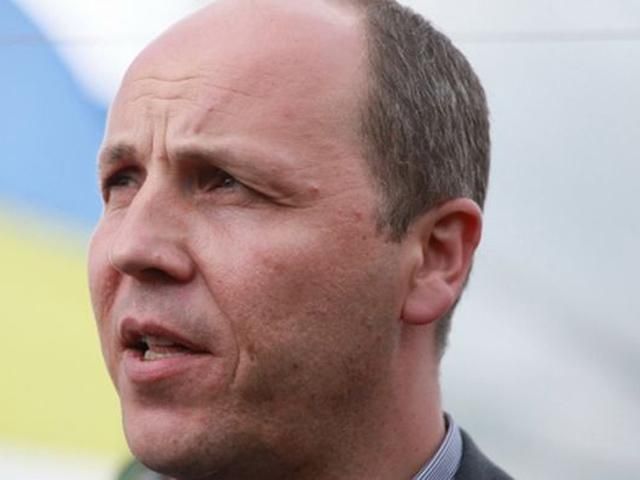 РФ перебросила к границе с Украиной военных и технику, — Парубий РФ перебросила к границе с Украиной военных и технику, — Парубий