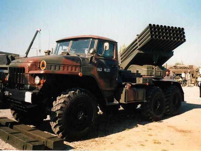 Під Луганськом іде бій, у терористів є “Град”, — активіст Під Луганськом іде бій, у терористів є “Град”, — активіст