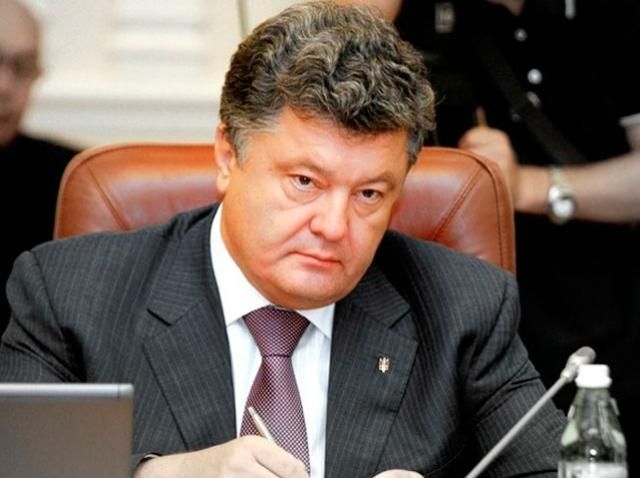 Порошенко поручил расследовать гибель российского журналиста под Луганском