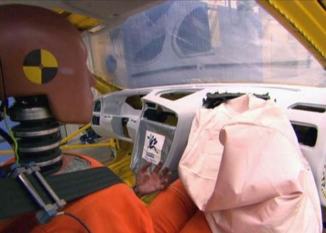 Как работает подушка, которая способна спасти жизнь Как работает подушка, которая способна спасти жизнь