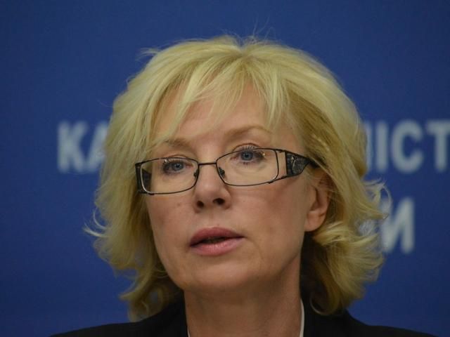 Кабмин увеличил помощь семьям погибших на Майдане
