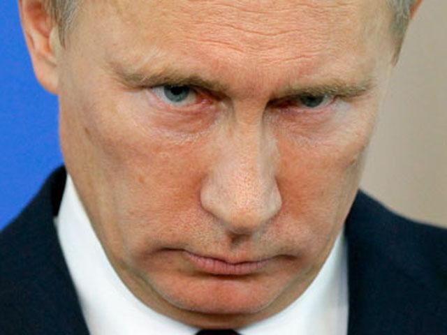 Путин хочет, чтобы Украина и ЕС посоветовались с РФ Путин хочет, чтобы Украина и ЕС посоветовались с РФ