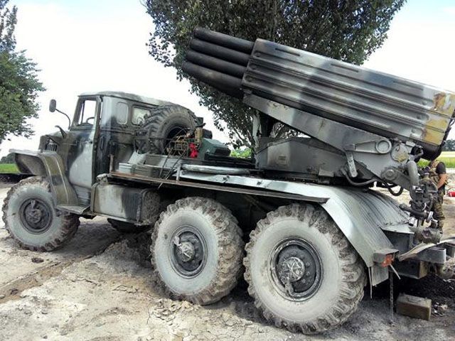 Сили АТО евакуювали російський "Град" з Добропілля (Відео) Сили АТО евакуювали російський "Град" з Добропілля (Відео)