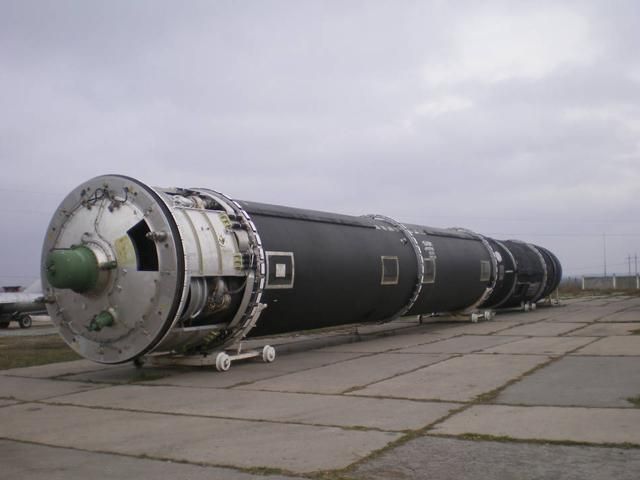 Україна продовжує обслуговувати російські ракети "Сатана", — ЗМІ Україна продовжує обслуговувати російські ракети "Сатана", — ЗМІ