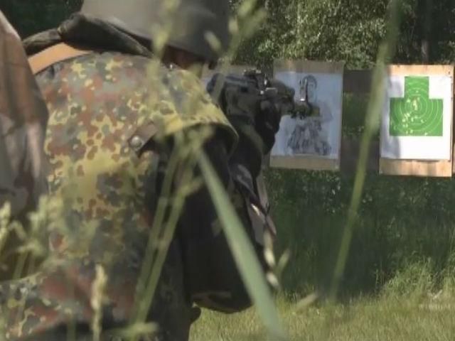 Народна армія: добровольчі батальйони для війни на Сході організовують ледь не щотижня Народна армія: добровольчі батальйони для війни на Сході організовують ледь не щотижня