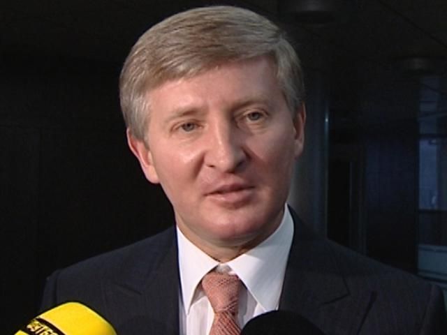 Ахметов призывает Киев сесть за стол переговоров с террористами Ахметов призывает Киев сесть за стол переговоров с террористами