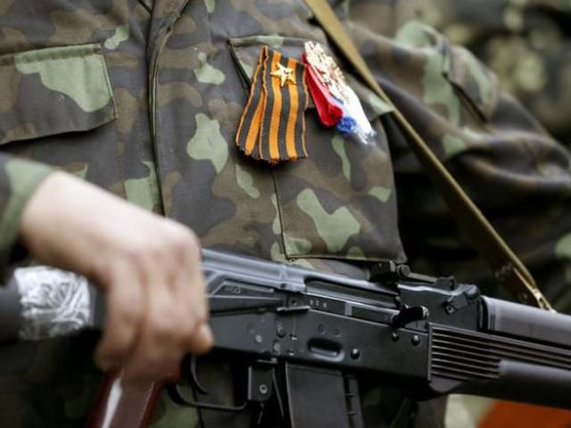В Луганске террористы похитили у инкассаторов "ПриватБанка" более миллиона гривен