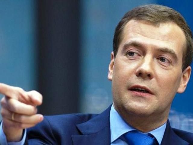 Медведев прогнозирует много судебных споров между украинскими и российскими компаниями Медведев прогнозирует много судебных споров между украинскими и российскими компаниями