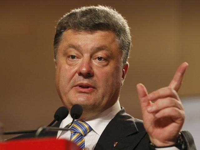 Порошенко анонсував припинення вогню на сході України