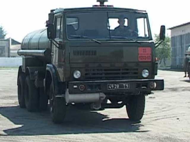 Из западных областей военные привозят боеприпасы в зону АТО Из западных областей военные привозят боеприпасы в зону АТО