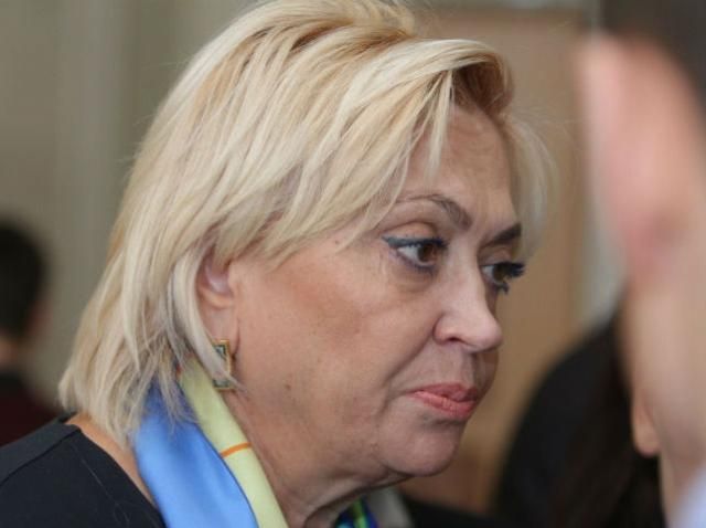 Кужель розповіла, як Януковичу живеться у Росії Кужель розповіла, як Януковичу живеться у Росії