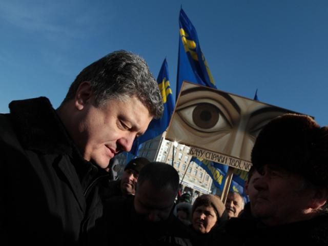 Дух украинских военных возник и закалился на Майдане, — Порошенко