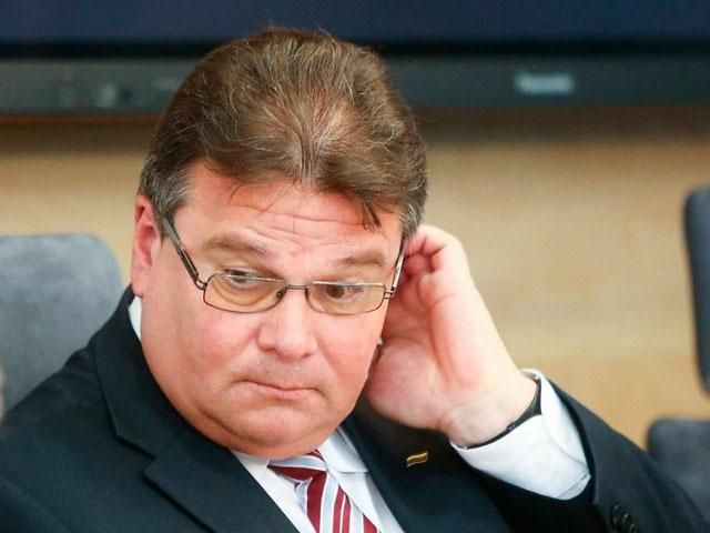 Литва побоюється, що Росія надалі пропускатиме танки в Україну Литва побоюється, що Росія надалі пропускатиме танки в Україну