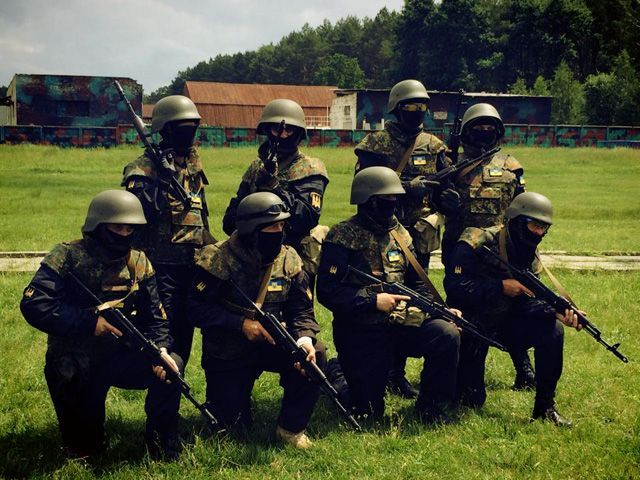 Бойцы батальона "Донбасс" приняли присягу на верность украинскому народу (Фото)