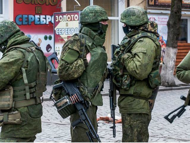 В Крыму вооруженные люди захватили исламскую школу