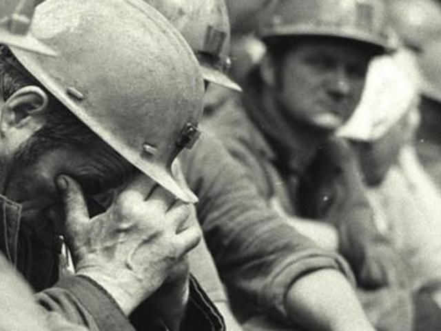 ЄС виділить Україні 1,5 млрд євро для створення робочих місць на Донбасі ЄС виділить Україні 1,5 млрд євро для створення робочих місць на Донбасі