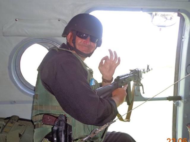 Порошенко доручив ретельно розслідувати обставини загибелі генерал-майора Кульчицького Порошенко доручив ретельно розслідувати обставини загибелі генерал-майора Кульчицького