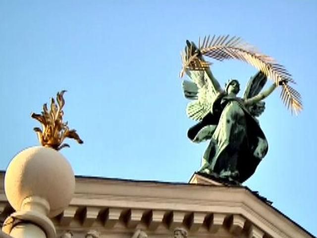 Легенди Львова: центральна вулиця міста — проспект Свободи Легенди Львова: центральна вулиця міста — проспект Свободи