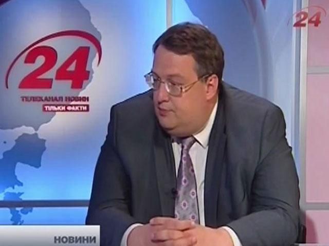 Геращенко: Путін не введе війська, його бойовики вже давно на Сході