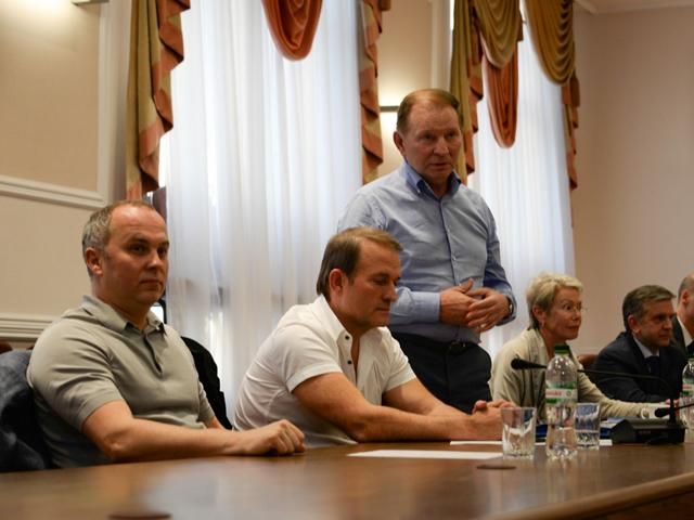 Взяти участь у переговорах мене і Медведчука запросив Турчинов, — Шуфрич