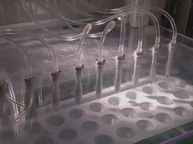 Как производят контактные линзы с гелеобразного акрила Как производят контактные линзы с гелеобразного акрила