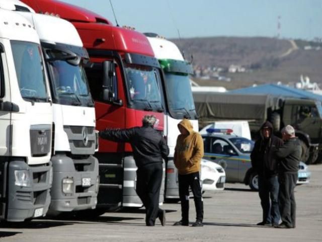 Російські ЗМІ пишуть, що з Росії до українців їде 90 тонн гуманітарної допомоги