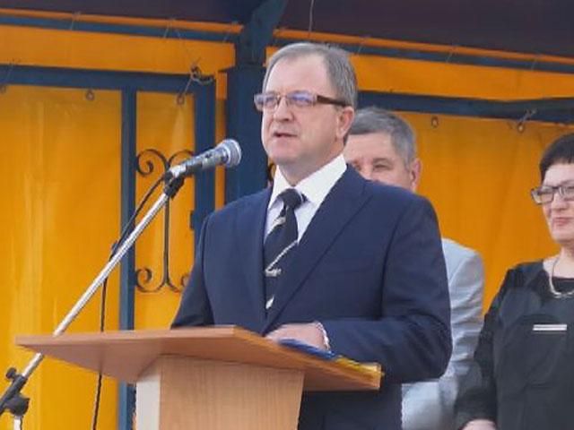 Мер Сватового: кожна громада має право вибору мови (Відео) Мер Сватового: кожна громада має право вибору мови (Відео)