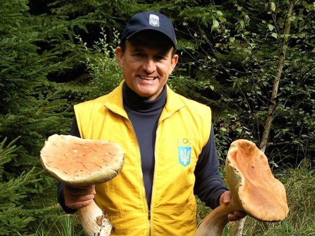 Коломойский видит Медведчука губернатором Донбасса, — Ткаченко Коломойский видит Медведчука губернатором Донбасса, — Ткаченко