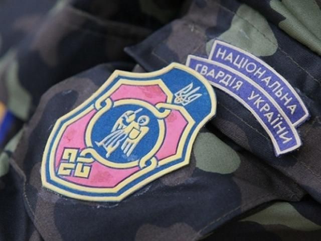 У мережі з'явилось відео пожежі донецької військової частини Нацгвардії (Відео) У мережі з'явилось відео пожежі донецької військової частини Нацгвардії (Відео)