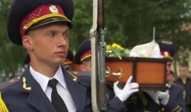 "На Плацу" — нова сумна історія від BABYLON'13 (Відео) "На Плацу" — нова сумна історія від BABYLON'13 (Відео)