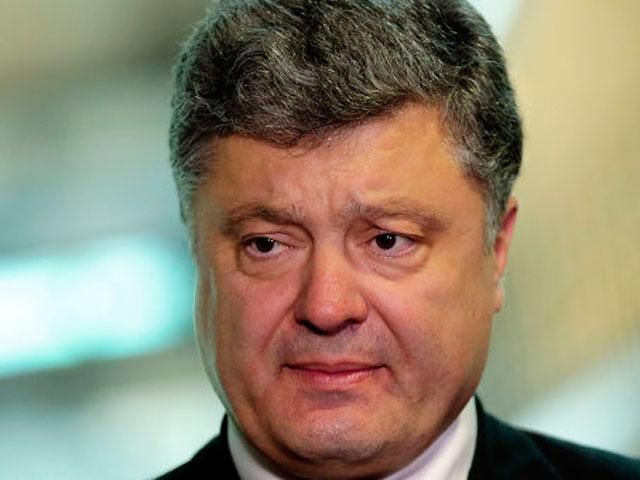 ПОРОШЕНКО ПРОДОВЖИВ АТО НА ДОНБАСІ: МИ БУДЕМО НАСТУПАТИ