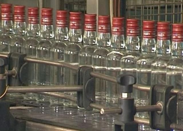 В Украине на четверть увеличен акциз на табачные изделия и алкоголь В Украине на четверть увеличен акциз на табачные изделия и алкоголь