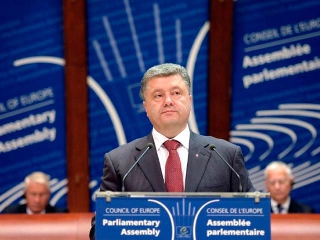 Порошенко назвав три умови продовження “перемир’я” Порошенко назвав три умови продовження “перемир’я”
