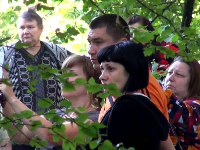 МВД просит жителей Донбасса не выходить на улицы, чтобы не стать живым щитом террористов