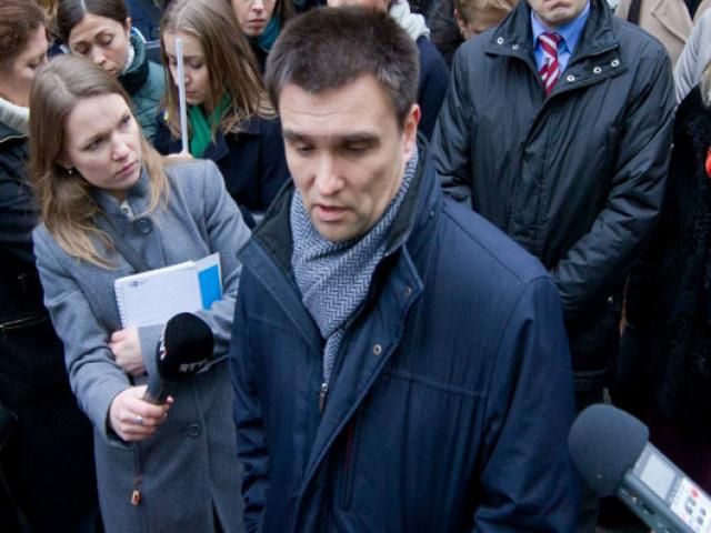 Клімкін прибув до Берліна на переговори Клімкін прибув до Берліна на переговори