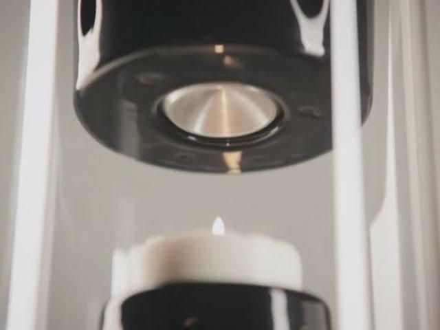 Італійський винахідник розробив Bluetooth–колонку для романтичних вечорів Італійський винахідник розробив Bluetooth–колонку для романтичних вечорів