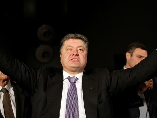 Порошенко пропонує нових міністра оборони і начальника Генштабу Порошенко пропонує нових міністра оборони і начальника Генштабу